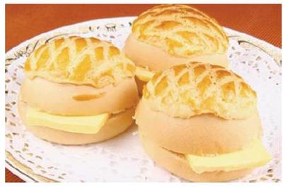 没有菠萝的菠萝包 传统甜馅饼的独特魅力